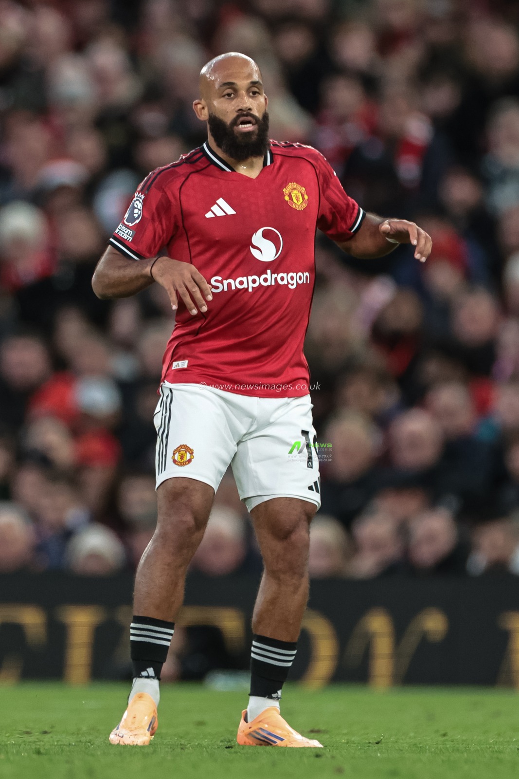 Bryan Mbeumo of Manchester United during the Premier League match Manchester United vs Brighton and Hove Albion at Old Trafford, Manchester, United Kingdom, 25th October 2025

(Photo by Mark Cosgrove/News Images)