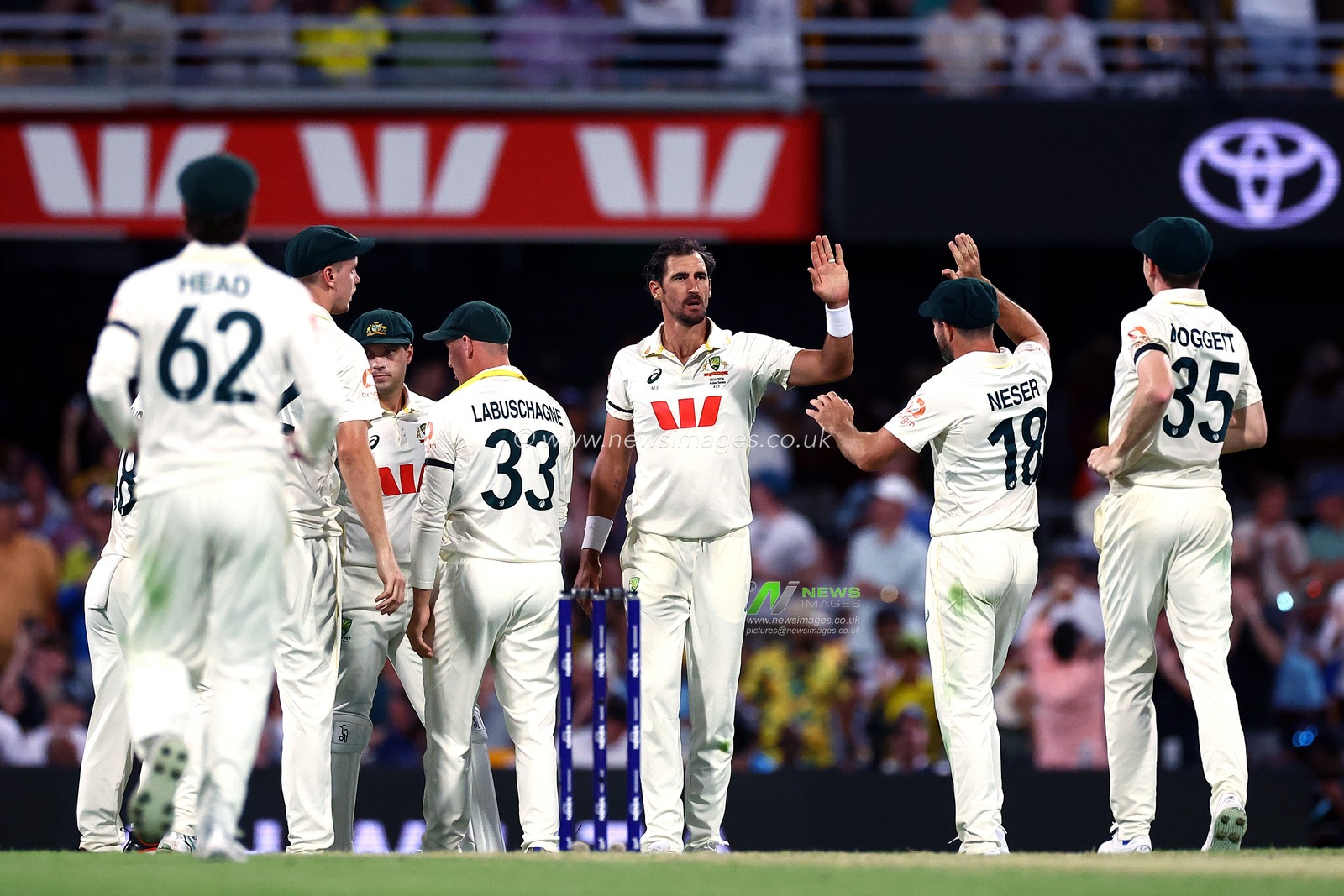 Mitchell Starc of Australia celebrates dismissing Will Jacks of England  during the NRMA Insurance Ashes Second Test Day 1 Series match Australia vs England at The Gabba, Brisbane Cricket Ground, Brisbane, Australia, 4th December 2025

(Photo by Patrick Hoelscher/News Images)

*** GER AUT SUI OUT ***