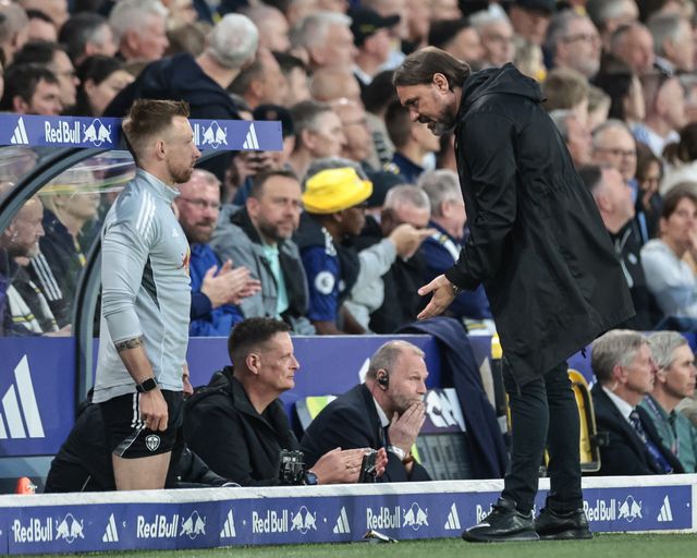 Daniel Farke manager of Leeds United gives instructions to his bench during the Premier League match Leeds United vs Burnley at Elland Road, Leeds, United Kingdom on 01 May 2026

(Photo by Mark Cosgrove/News Images)