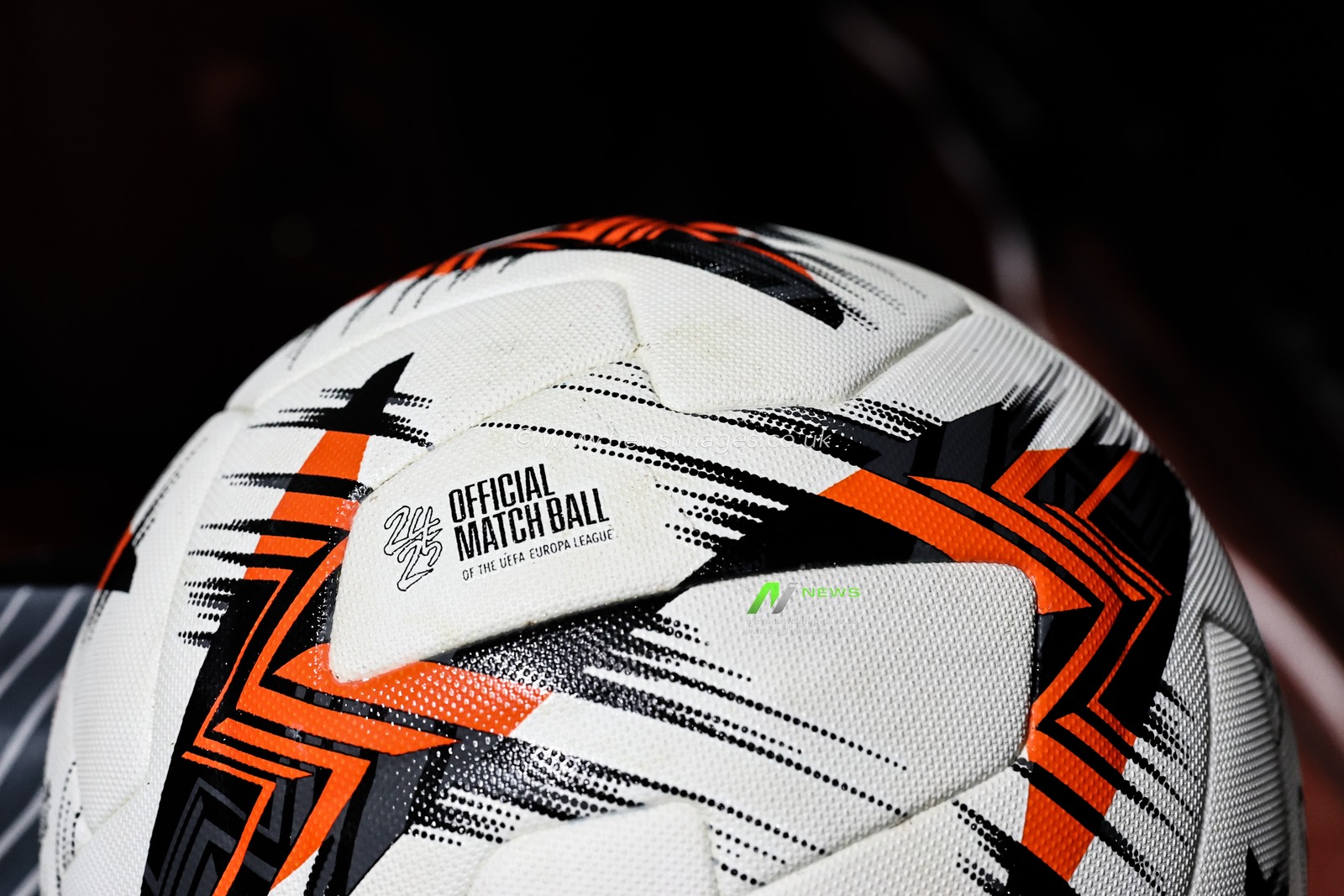 The official Europa League match ball during the UEFA Europa League Quarter-finals match Manchester United vs Lyon at Old Trafford, Manchester, United Kingdom, 17th April 2025

(Photo by Mark Cosgrove/News Images)