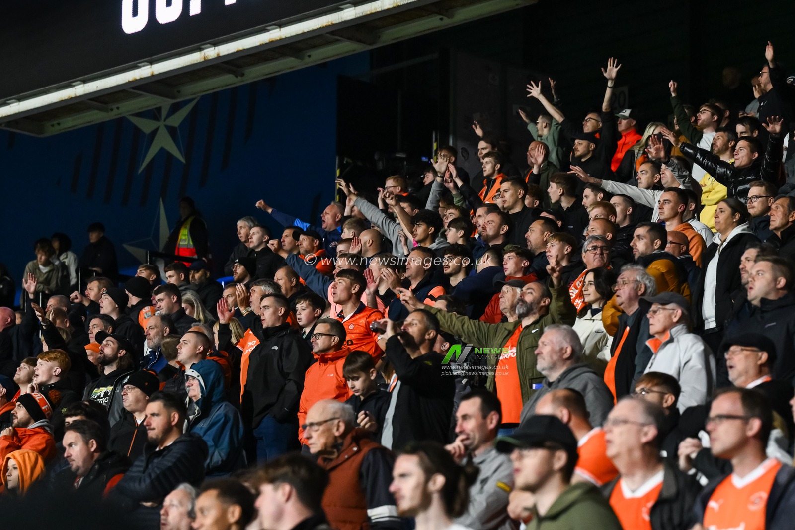 Blackpool fans during the Sky Bet League 1 match Huddersfield Town vs Blackpool at John Smith's Stadium, Huddersfield, United Kingdom, 24th September 2024

(Photo by Craig Thomas/News Images)