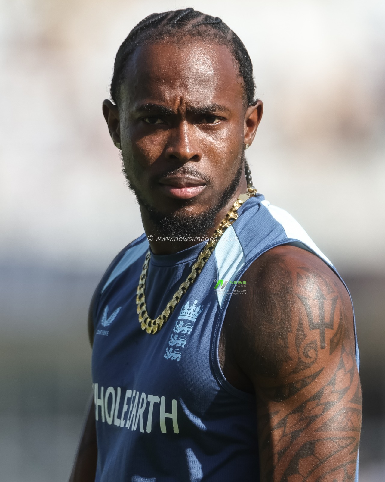 Jofra Archer of England wearing his heavy gold chain in the pre-game warm up session during the Third Vitality T20 International match England vs India at Trent Bridge, Nottingham, United Kingdom on 07 July 2026

(Photo by Mark Cosgrove/News Images)