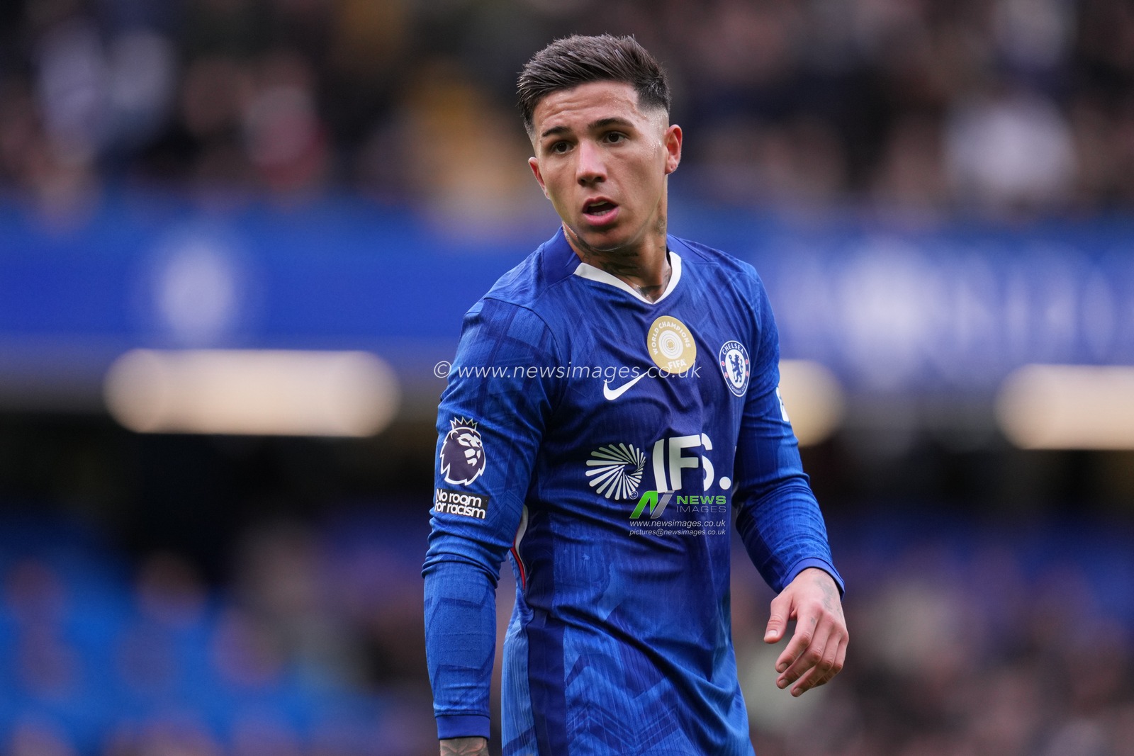 Enzo Fernandez of Chelsea during the Premier League match Chelsea vs Burnley at Stamford Bridge, London, United Kingdom on 21 February 2026

(Photo by Harvey Murphy/News Images)