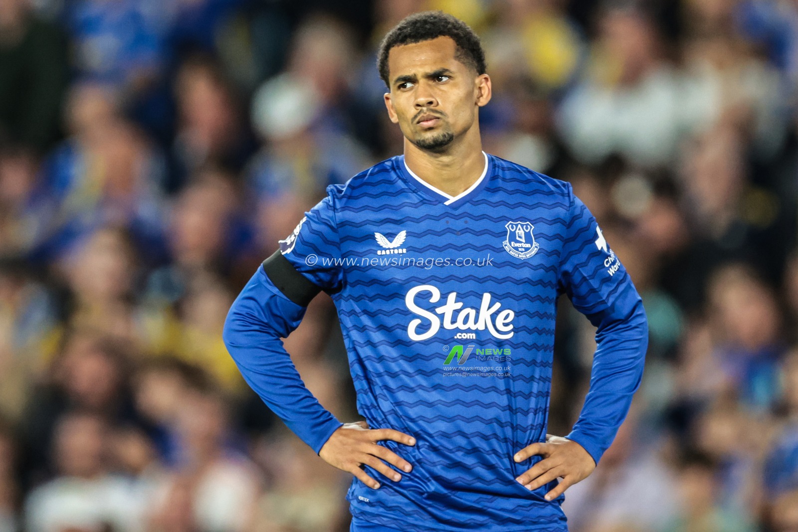 Iliman Ndiaye of Everton during the Premier League match Leeds United vs Everton at Elland Road, Leeds, United Kingdom, 18th August 2025

(Photo by Mark Cosgrove/News Images)