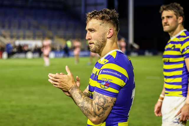 Sam Powell of Warrington Wolves applauds the fans after the game during the Betfred Super League round 13 match Warrington Wolves vs Hull FC at The Halliwell Jones Stadium, Warrington, United Kingdom on 05 June 2026

(Photo by Alfie Cosgrove/News Images)