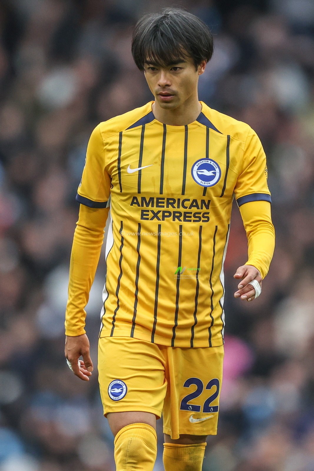 Kaoru Mitoma of Brighton & Hove Albion during the Premier League match Manchester City vs Brighton and Hove Albion at Etihad Stadium, Manchester, United Kingdom, 15th March 2025

(Photo by Alfie Cosgrove/News Images)