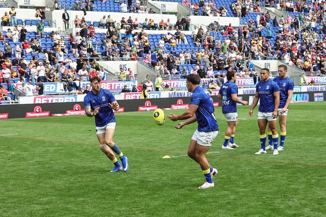 Matty Ashton of Warrington Wolves in the pre-game warm up during the Betfred Super League Magic Weekend match Leigh Leopards vs Warrington Wolves at Hill Dickinson Stadium, Liverpool, United Kingdom on 04 July 2026

(Photo by Mark Cosgrove/News Images)