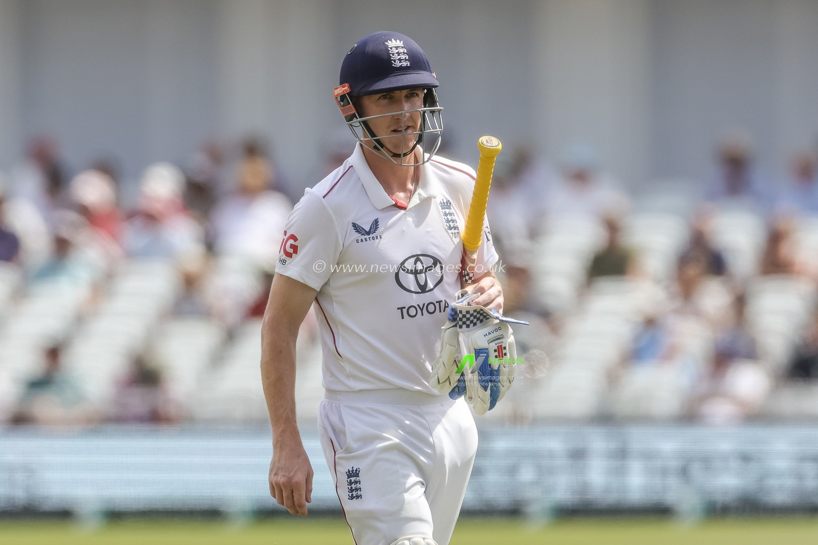 Harry Brook of England leaves the field of play after being dismissed during the 3rd Rothesay Test Match Day 3 match England vs New Zealand at Trent Bridge, Nottingham, United Kingdom on 27 June 2026

(Photo by Mark Cosgrove/News Images)