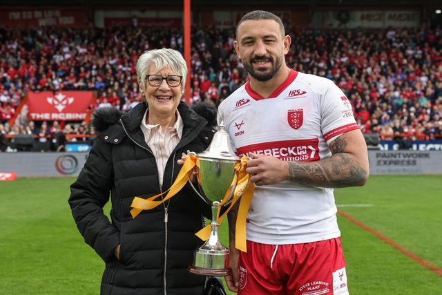 Elliot Minchella of Hull KR receives the Clive Sullivan Memorial Trophy during the Betfred Super League round 7 match Hull KR vs Hull FC at Sewell Group Craven Park, Hull, United Kingdom on 03 April 2026

(Photo by Mark Cosgrove/News Images)