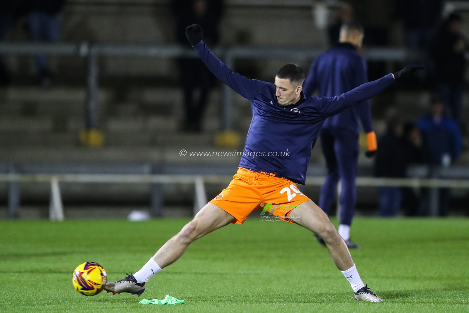 Oliver Casey of Blackpool during the pre-game warm up ahead of the Sky Bet League 1 match Bristol Rovers vs Blackpool at Memorial Stadium, Bristol, United Kingdom, 26th November 2024

(Photo by Gareth Evans/News Images)