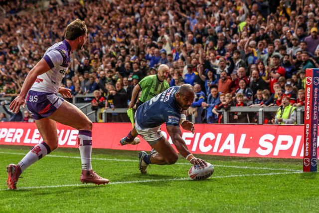 Maika Sivo of Leeds Rhinos goes over for a try during the Betfred Super League round 10 match Leeds Rhinos vs Wakefield Trinity at AMT Headingley Stadium, Leeds, United Kingdom on 01 May 2026

(Photo by Alfie Cosgrove/News Images)