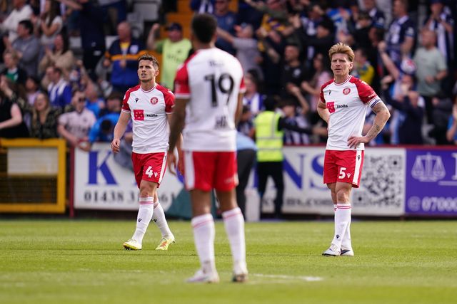 Stevenage players as Stockport take 0-1 lead during the Sky Bet League One Playoffs Semi-Final match Stevenage vs Stockport County at Lamex Stadium, Stevenage, United Kingdom on 09 May 2026

(Photo by Harvey Murphy/News Images)